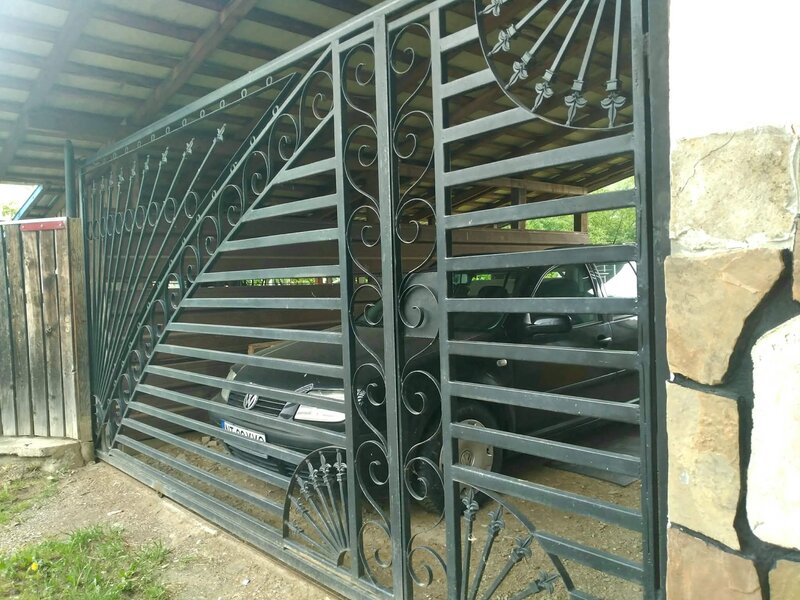 Execut lucrari de constructii, porti si garduri metalice