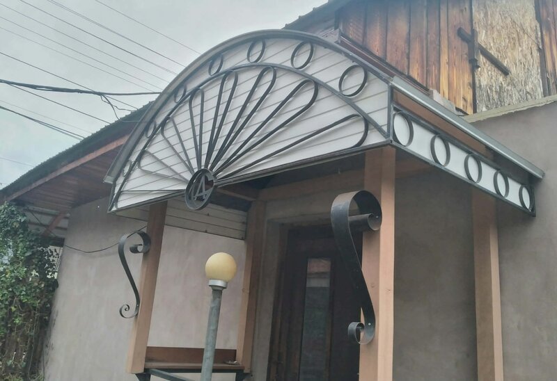 Execut lucrari de constructii, porti si garduri metalice