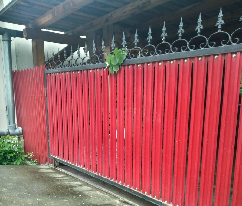 Execut lucrari de constructii, porti si garduri metalice