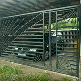Execut lucrari de constructii, porti si garduri metalice